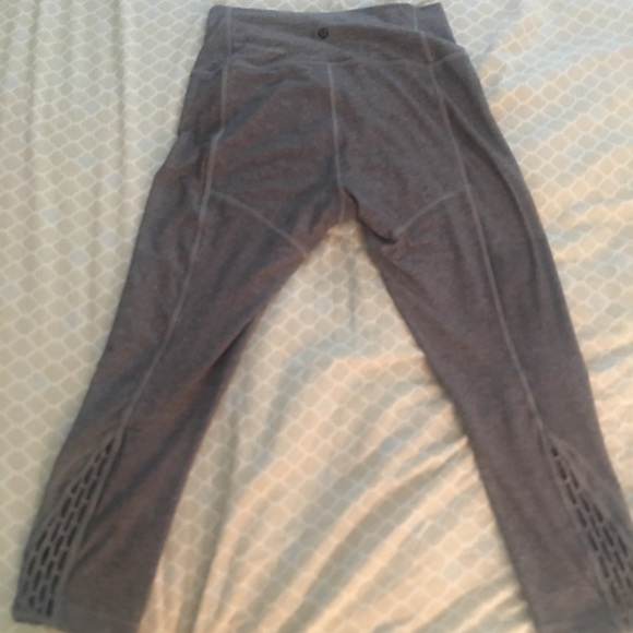 Lululemon True Self Crop in Heathered Slate - Picture 7 of 14